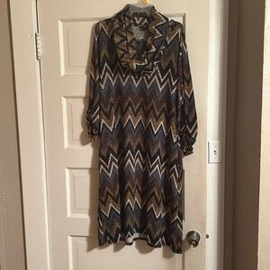 Robert Louis midi dress with scarf and pockets, size L worn a few times